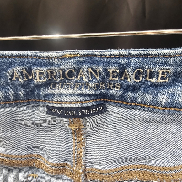 AE Hi Rise Shorties - Picture 3 of 5